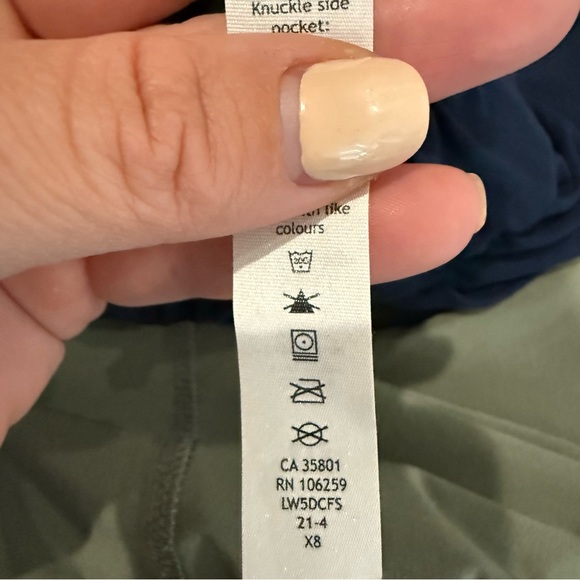 Lululemon Keep Moving Pant 7/8 High-Rise
True Navy - Picture 10 of 11